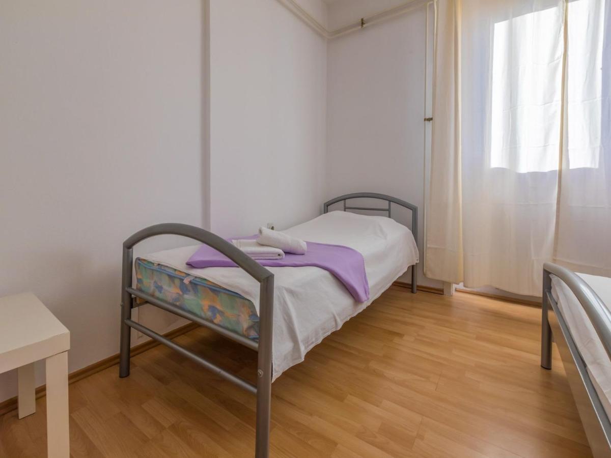 Apartment Roni Цриквеница Экстерьер фото