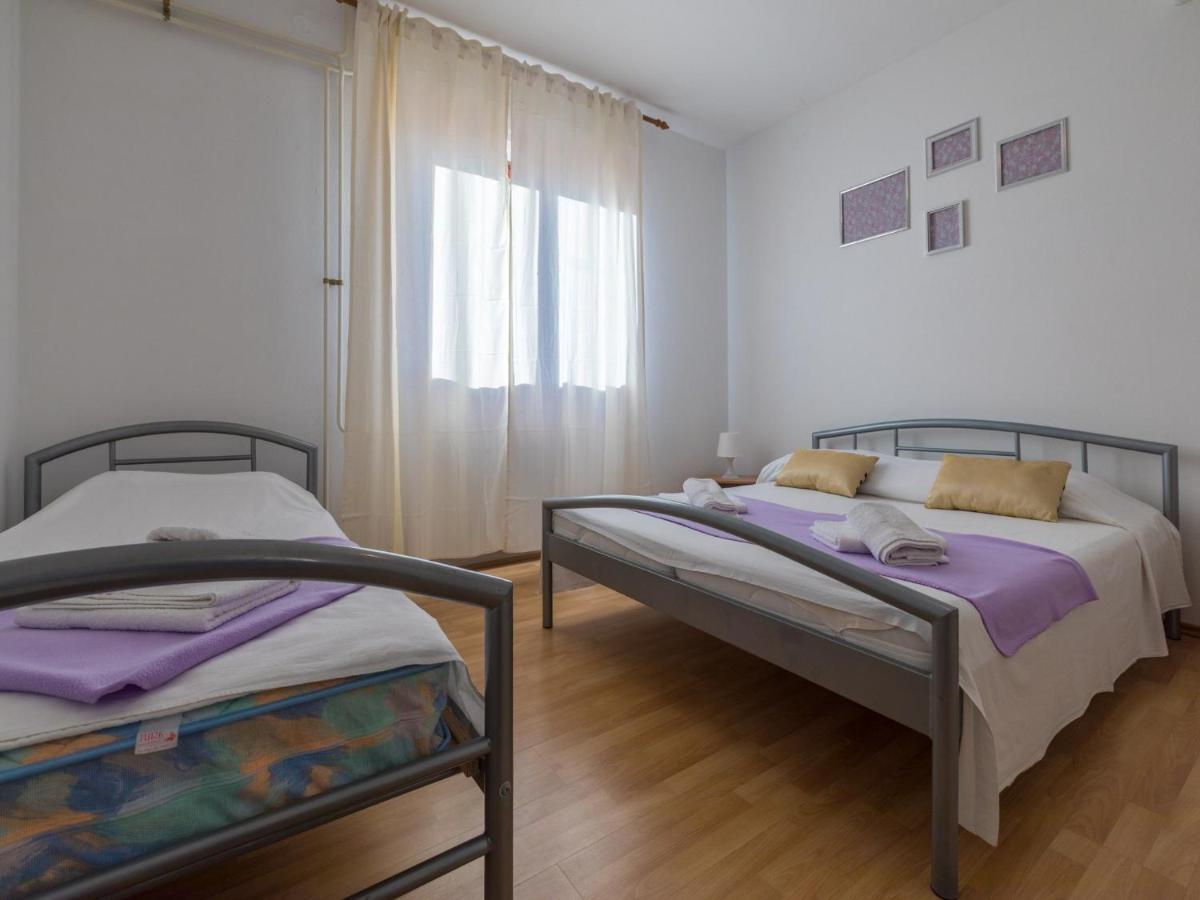 Apartment Roni Цриквеница Экстерьер фото