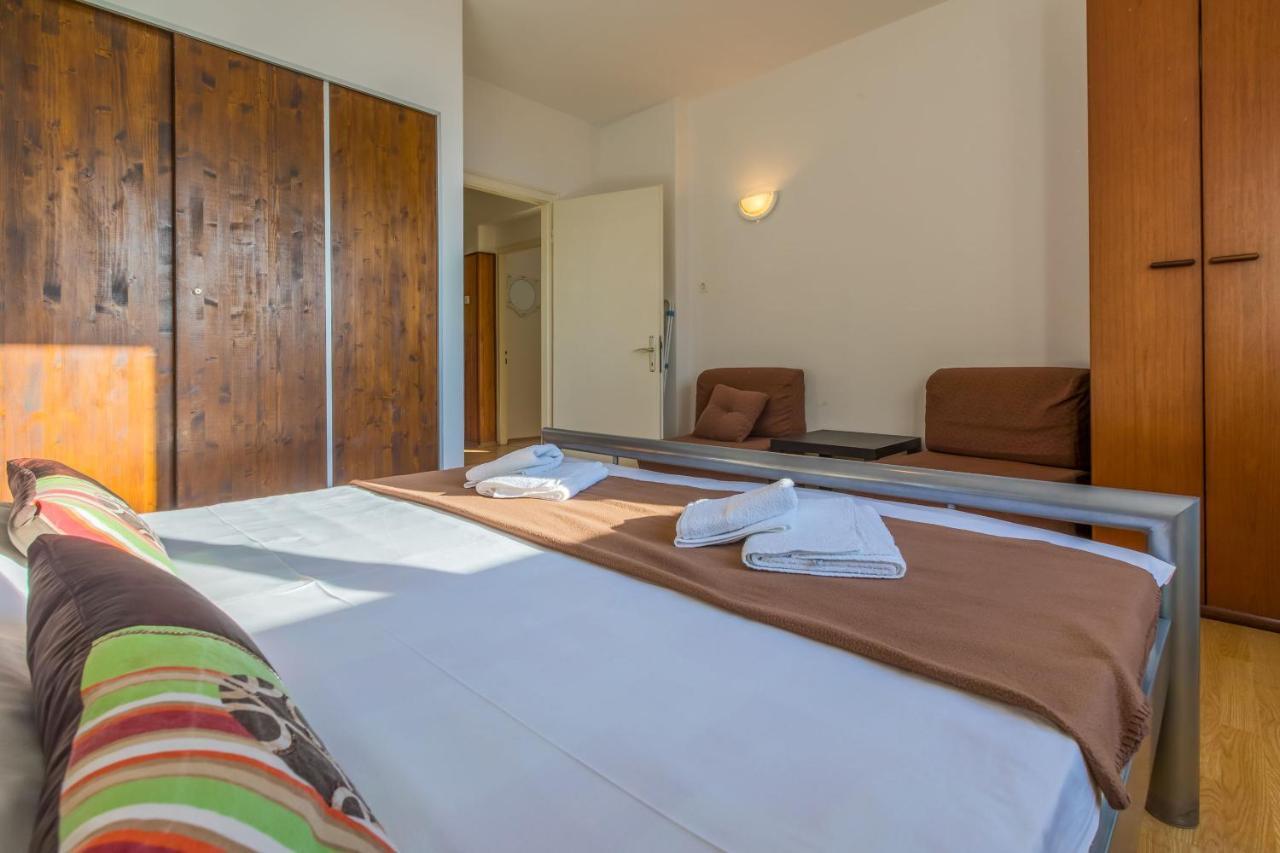 Apartment Roni Цриквеница Экстерьер фото